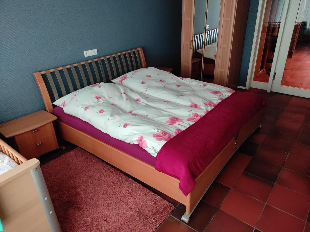 Ferienwohnung Rhede Im Og Exterior foto